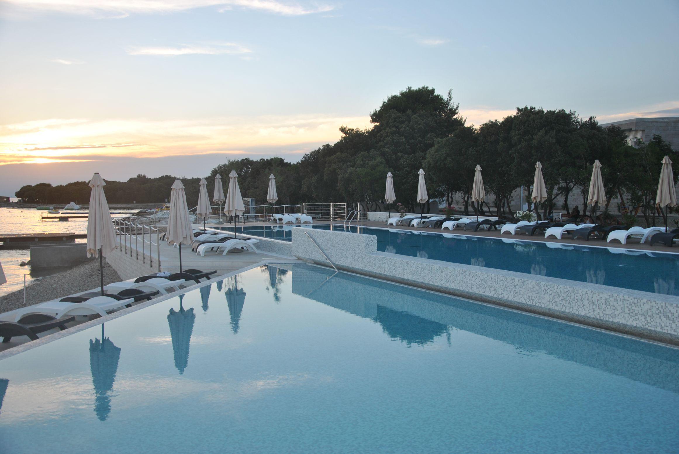 Sunnyside Apartments Resort Petrcane Luaran gambar
